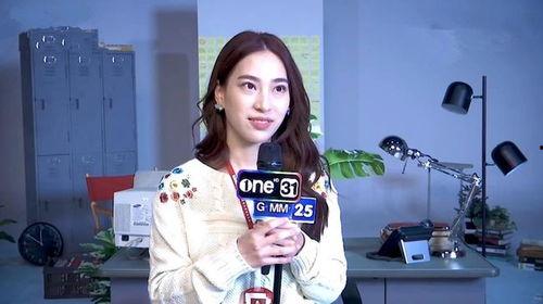 鹿晗约吧大明星女朋友