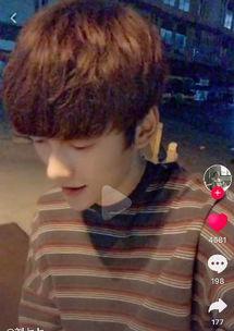 超帅男网红,颜值与才华并存的网络新宠