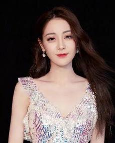 迪热巴的照片,光影交织下的绝美瞬间